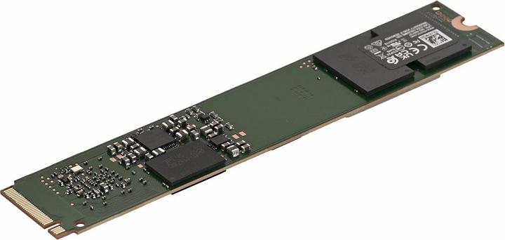 Actual product image Micron 7450 PRO M.2 PCI Express 4.0 3D TLC NAND NVMe (3840 GB, M.2 22110)