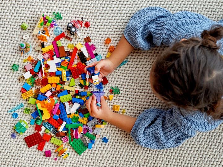 Actual product image LEGO Creative construction set (11013, LEGO Classic)