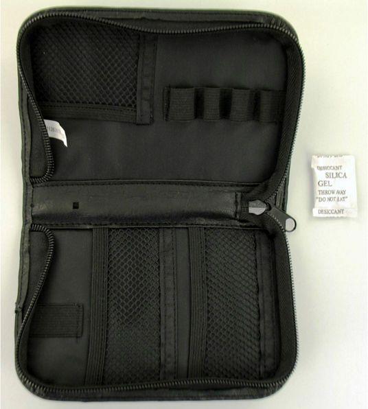 Actual product image Hama Universal Card Case (Memory card cover)
