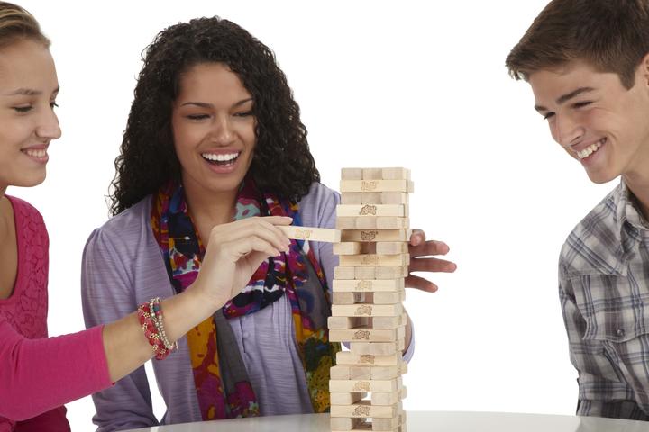 Actual product image Hasbro Gaming Jenga Classic (German, French, Italian)