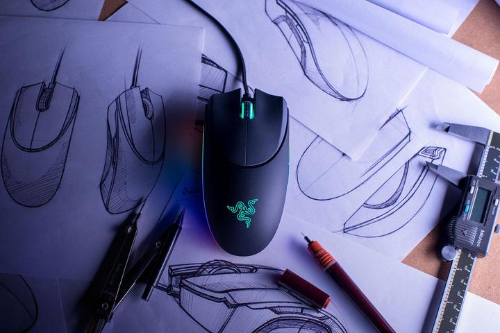 Produktbild Razer Diamondback Chroma (Kabelgebunden)