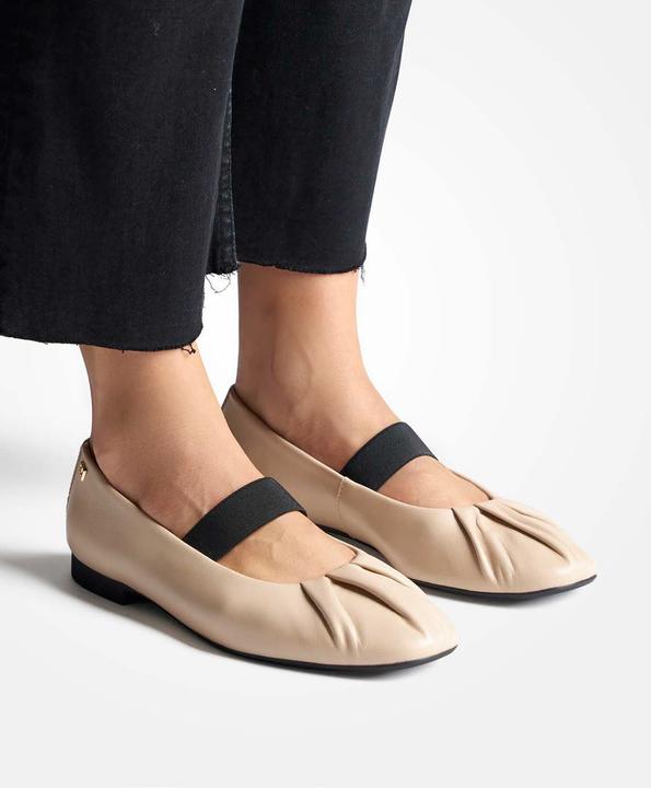 Image du produit Paul Green Cette ballerine à la mode de est un merveilleux compagnon. Le dessus est en (37.5)