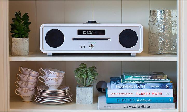 Actual product image Ruark Audio R4 Mkiii (DAB+, FM, Bluetooth)