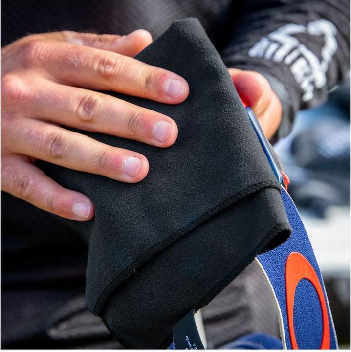 Actual product image Muc-Off Microfibre detailing polishing cloth (Textile cleaner)