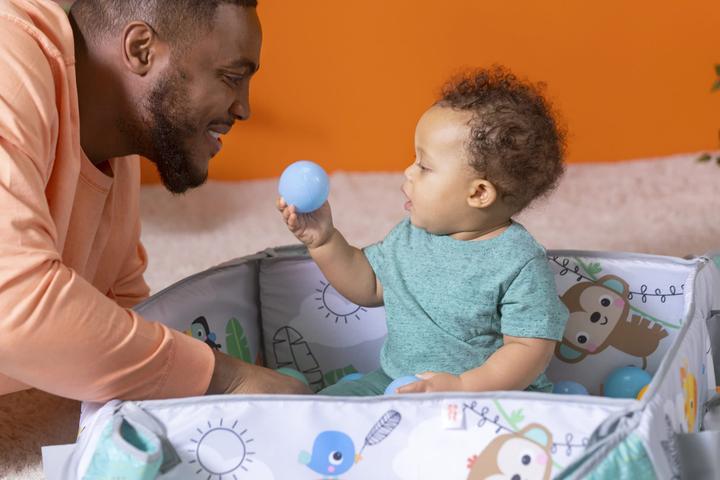 Actual product image Bright Starts 5-in-1 Your Way Ball Play™ Activity Gym & Ball Pit