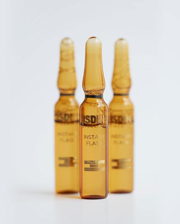 Actual product image Isdin Instant Flash (2 ml)