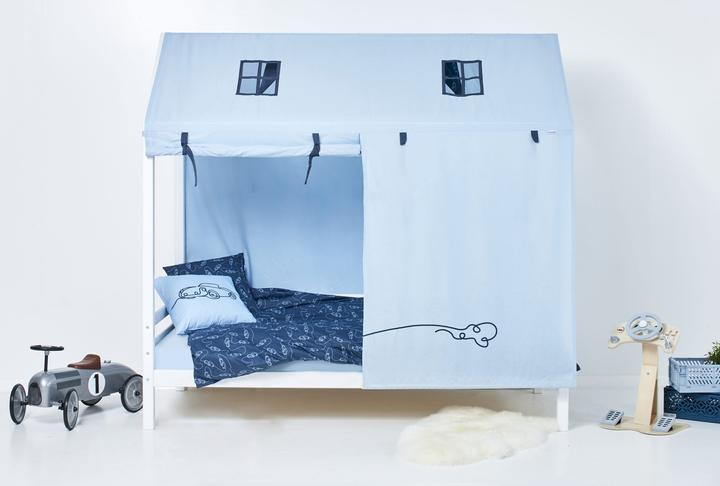 Produktbild Hoppekids BUNDLE BASIC Hausbett 90x200 cm mit CARS Vorhang und Schaummatratze (90 x 200 cm)