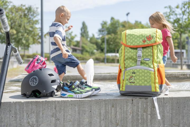 Produktbild Funki Kinderrucksack A4+ Skaterdino 6025.010 35x26x17cm