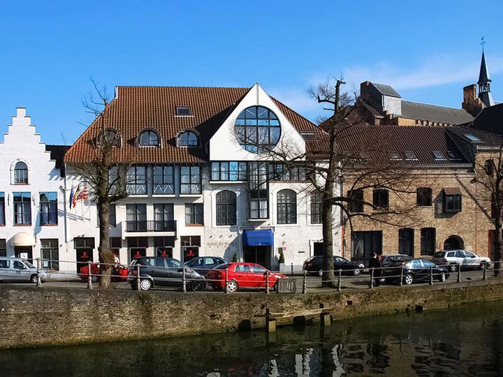 Image du produit Smartbox 2 nuits romantiques en hôtel 4* au coeur de Bruges (2 pers.)