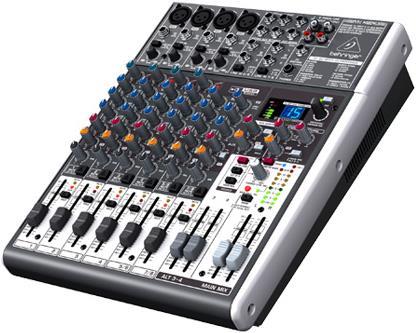 Immagine prodotto Behringer XENYX X1204USB, mixer a 8 canali con effetti e USB (Mixer da studio e live)