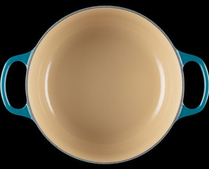 Actual product image Le Creuset Signature (20 cm, Casserole + Stewpot, Cast iron, Enamel)
