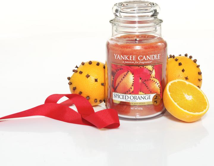 Actual product image Yankee Candle Spiced Orange (623 g)