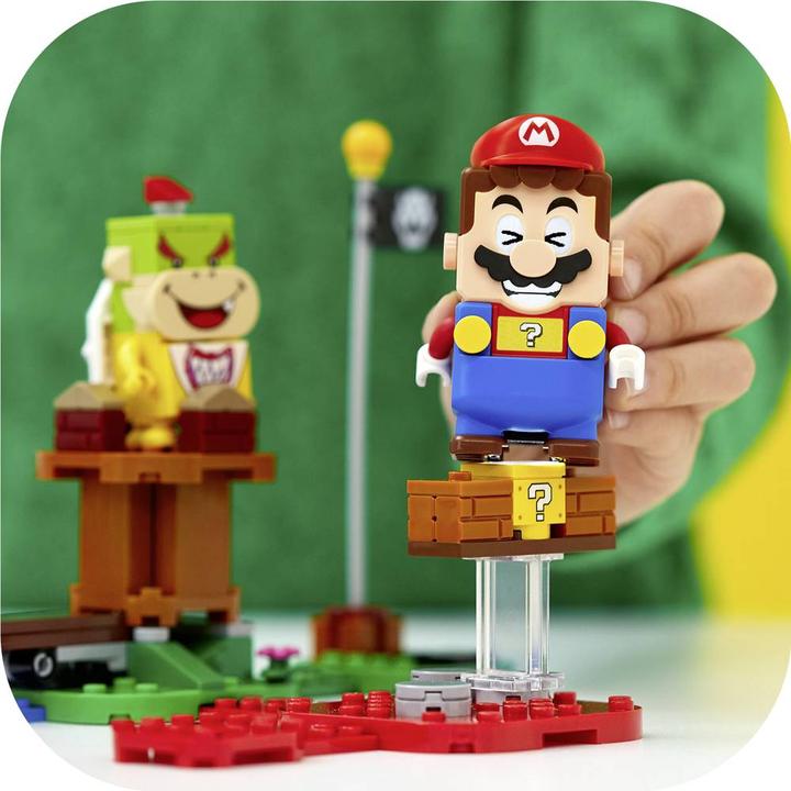 Actual product image LEGO Adventures with Mario Starter Course (71360, LEGO Super Mario, LEGO Rare Sets)
