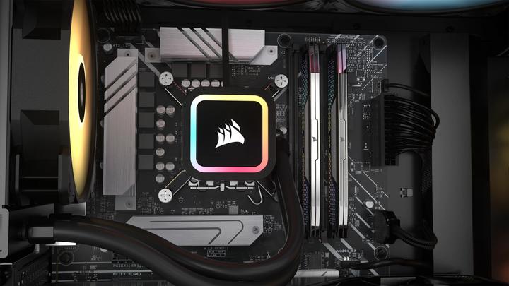 Actual product image Corsair DDR5, 8200MT/s 48GB 2x24GB DIMM, Unbuffered, CLK Driver, 40-52-52-132, OC PMIC, XMP 3.0, VENGEANCE D (2 x 24GB, 8200 MHz, DDR5 RAM, DIMM)