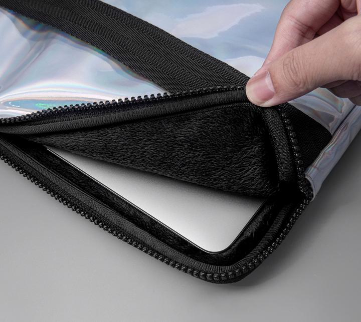 Actual product image Laut HOLOGRAPHIC Protective Sleeve for MacBook Pro 13" (from 2016) (Apple)