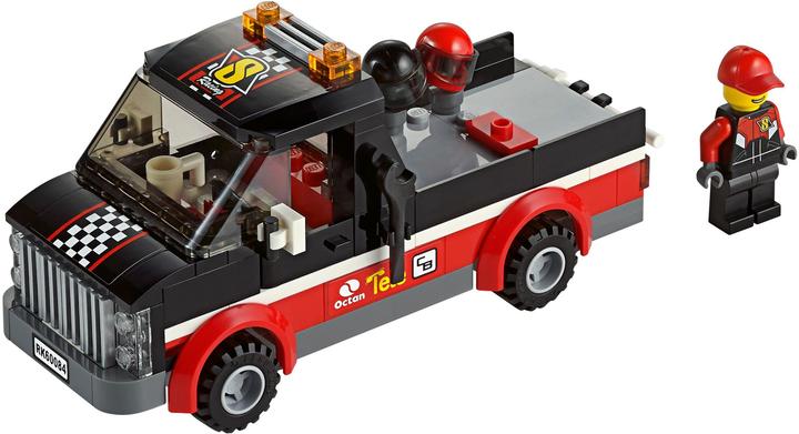 Actual product image LEGO Racing Bike Transporter (60084, LEGO City)