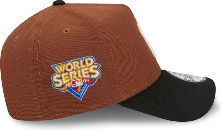 Actual product image New Era 9Forty Trucker Sidepatch New York Yankees