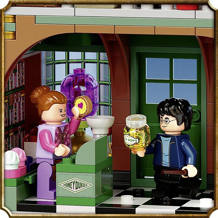 Produktbild LEGO Besuch in Hogsmeade (76388, LEGO Harry Potter)