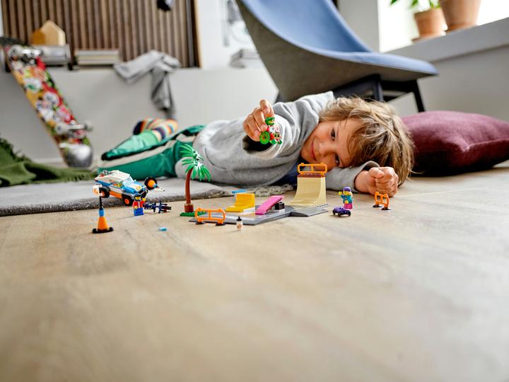 Immagine prodotto LEGO parco di pattinaggio (60290, LEGO City)