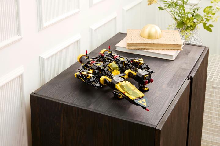 Image du produit LEGO Blacktron Renegade (10355, LEGO Icons, LEGO difficiles à trouver)