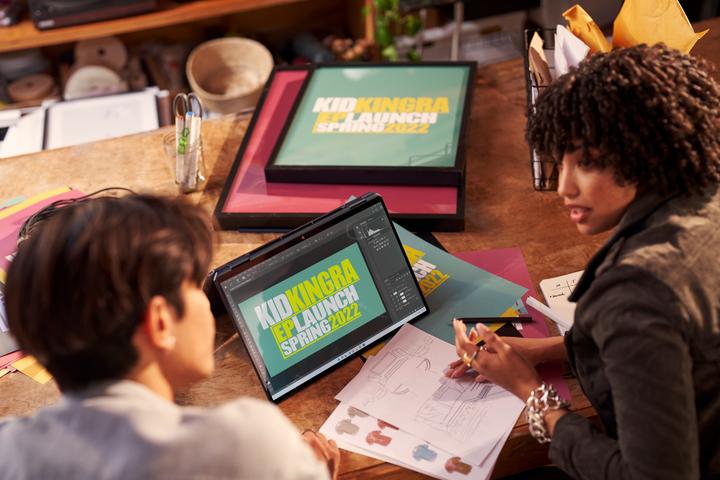 Image du produit HP Spectre x360 (16", Intel Core i7-11390H, 32 Go, 1000 Go)