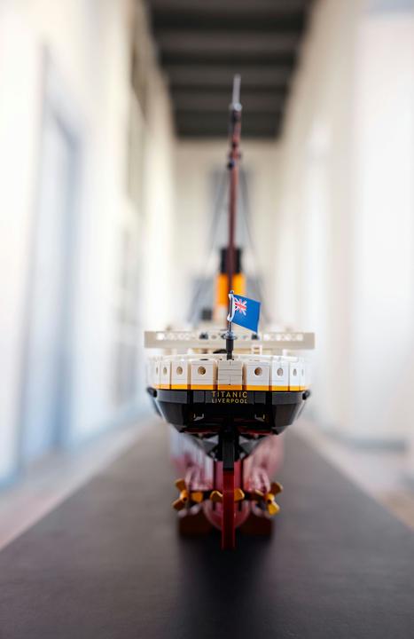 Actual product image LEGO Titanic (10294, LEGO Creator Expert, LEGO Rare Sets)