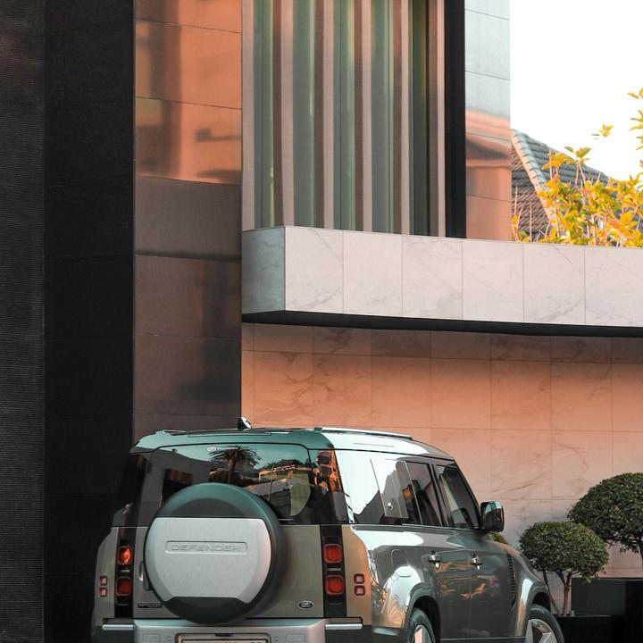 Produktbild WeatherTech Land Rover Defender 110 (2019-2024) Kofferraum wanne (7-sitzig)