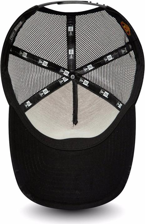 Immagine prodotto New Era Trucker Distressed Manchester United
