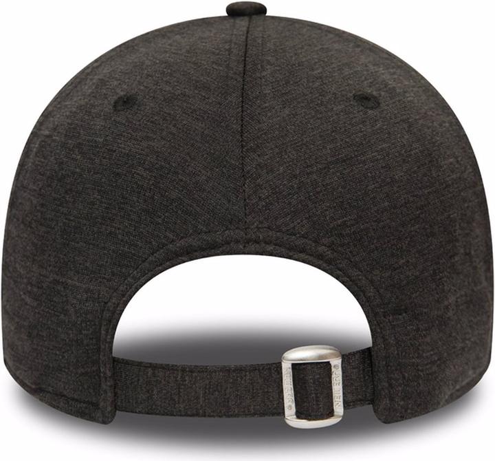 Actual product image New Era 9Forty Shadow Tech Chicago Bulls