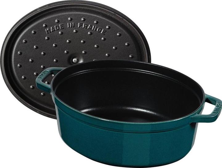 Actual product image Staub Pot oval "La Mer" 6.7 lt., 33cm (33 cm, Casserole + Stewpot, Cast iron)
