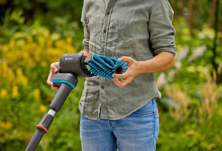Produktbild Gardena Akku-Multi-Reiniger (Akkubetrieb)
