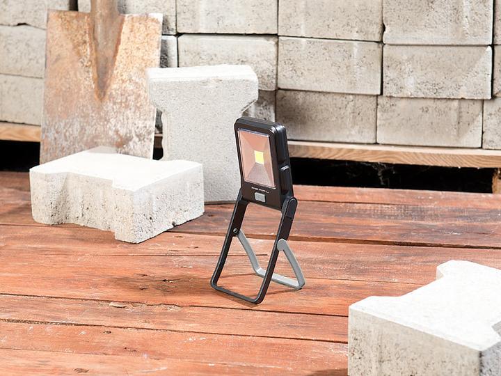 Produktbild Pearl LED-Arbeitsleuchte im Baustrahler-Design (160 lm)