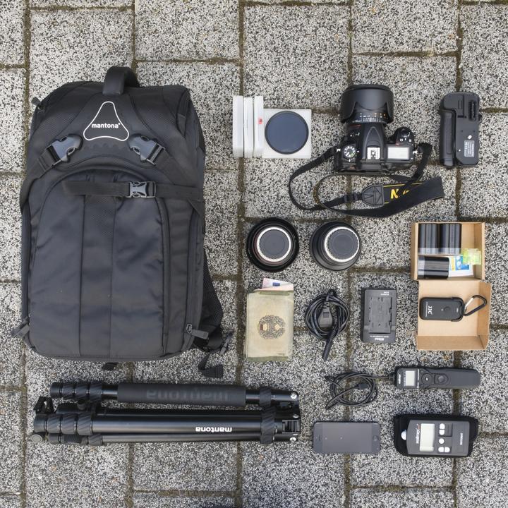 Actual product image mantona Rhodolit, photo backpack with 2 compartments (Photo backpack, 27.95 l)