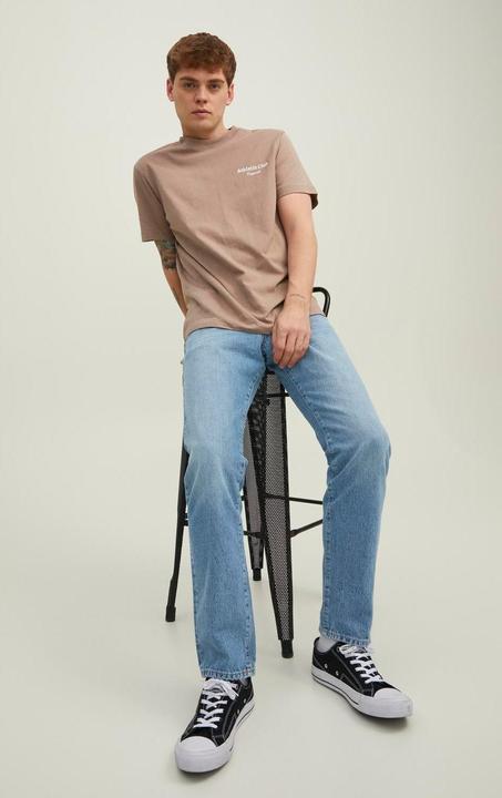 Actual product image Jack & Jones Chris Cooper JOS 890 Loose Fit Jeans (W31/L32)