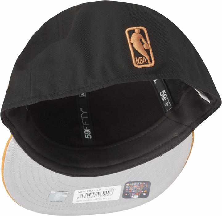 Immagine prodotto New Era 59Fifty Distintivo in metallo Chicago Bulls (8)