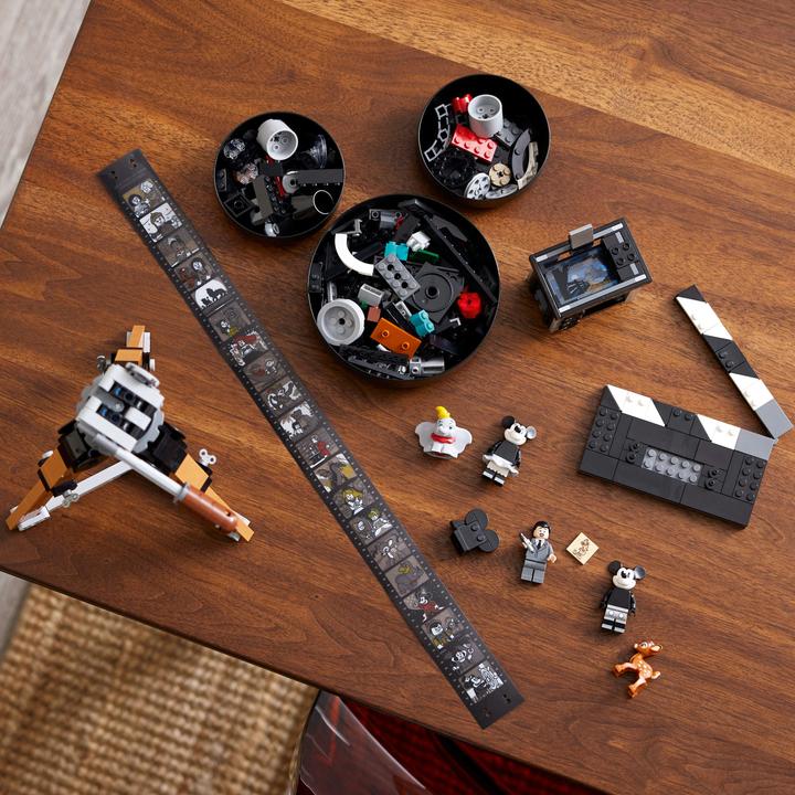Actual product image LEGO Camera - Homage to Walt Disney (43230, LEGO Rare Sets, LEGO Disney)