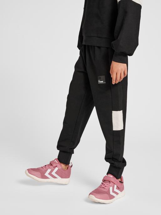 Actual product image hummel Marlee Pants (104)
