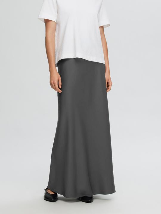 Actual product image Selected Femme Satin Maxirock (40)