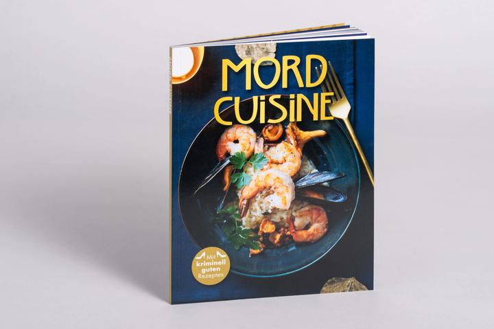 Actual product image Murder Couture. Crime role-playing game and cookbook. The perfect murder mystery event for the (German)