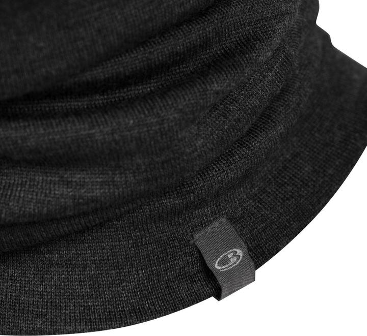 Actual product image Icebreaker U Apex Chute