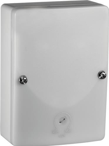 Servodan NIKO skimmer relay Minilux IP543-300 lux, 16A230V AHeight 95 mm, width 68 mm, depth 38 mm, white
