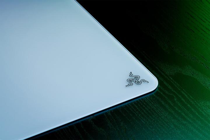 Produktbild Razer Atlas (L)