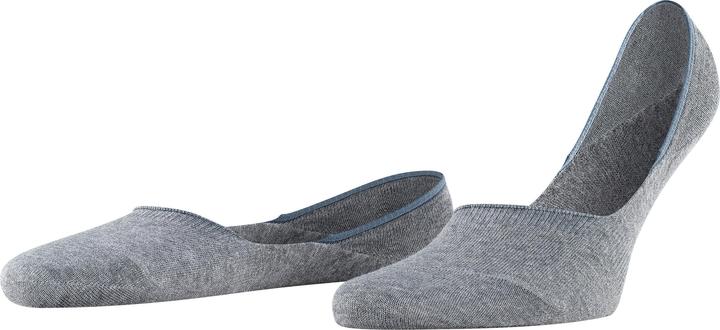 Grigio chiaro.