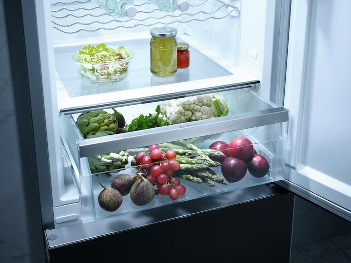 Produktbild Miele KFN 4795 CD (371 l)