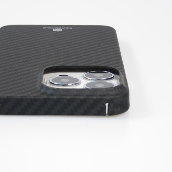 Produktbild Carbomile Hülle Schutzcase aus echtem Aramid Carbonfaser (Apple iPhone 15 Pro)