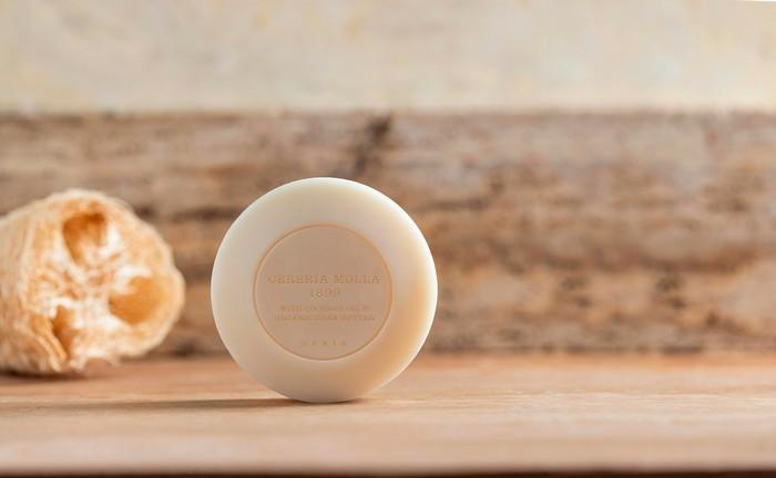 Immagine prodotto Cereria Molla Cereria Mollá - Sapone solido profumato Orchidea Nera e Giglio (Sapone profumato) 100 g (Sapone alla cagliata)