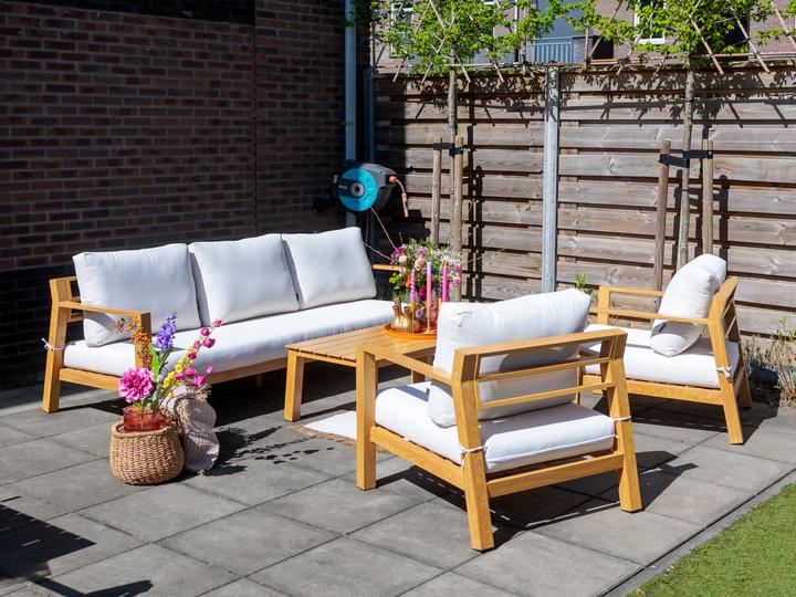 Actual product image Axi Orla lounge set 4-piece with bench, table and 2 chairs