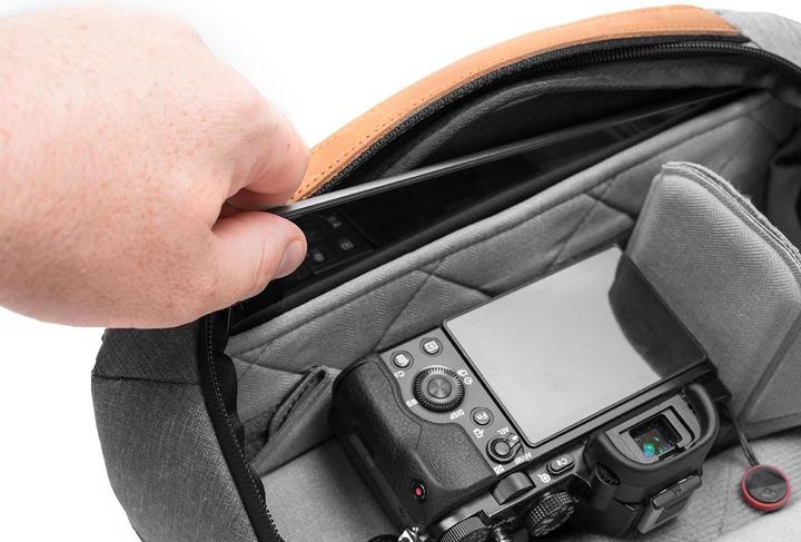 Image du produit Peak Design Le harnais de tous les jours 5L (Sac à bandoulière pour appareil photo)