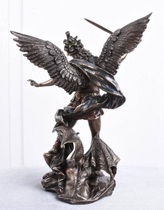 Immagine prodotto Palo Skulptur Erzengel Michael kämpft gegen Satan