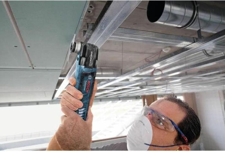Actual product image Bosch Professional Multi-Cutter GOP 30-28, in box